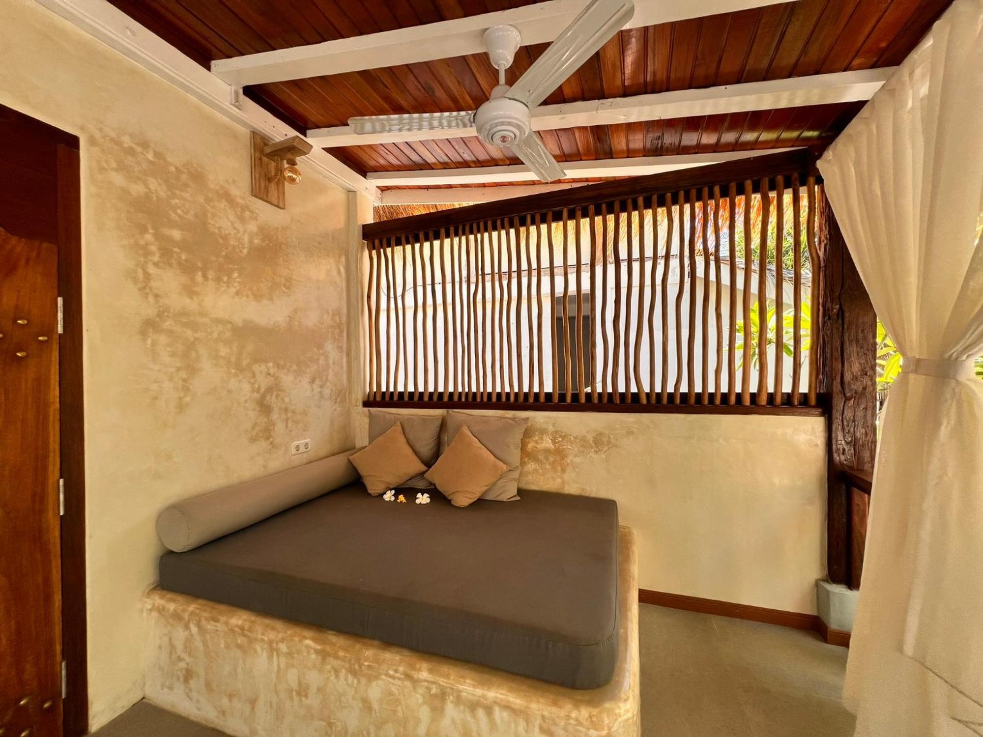 Gili Lumbung Bungalow Gili Air Exterior photo
