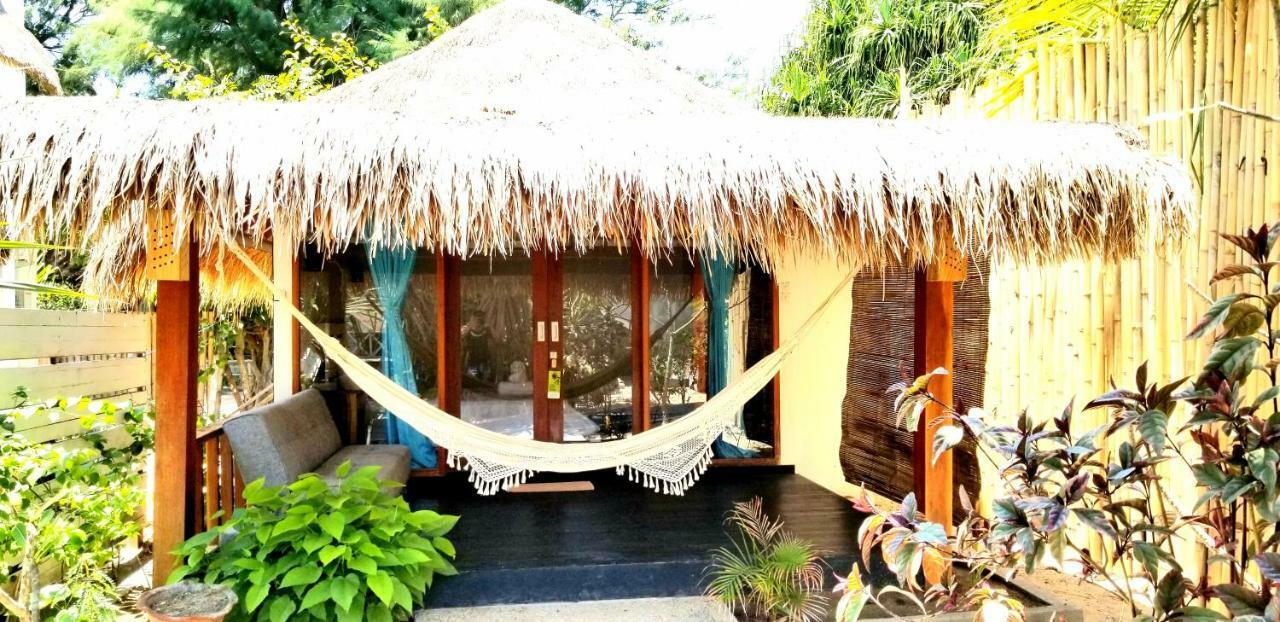 Gili Lumbung Bungalow Gili Air Exterior photo